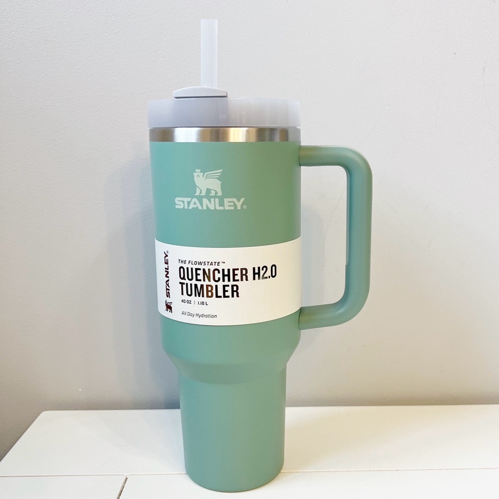 Stanley Quencher H2.0 Flowstate Insulated Tumbler 40oz Eucalyptus Green